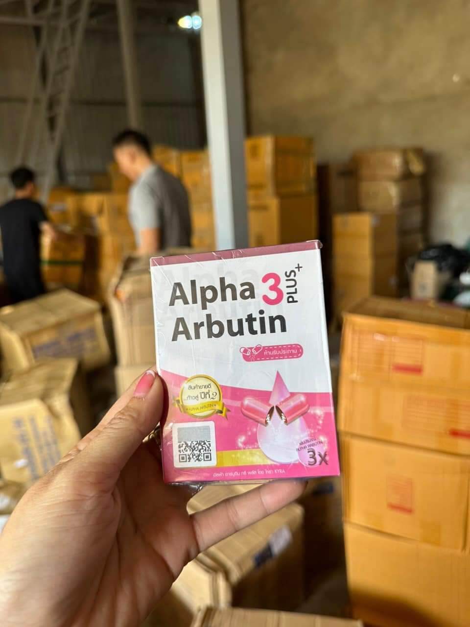 Vĩ Kích Dưỡng Trắng Da Alpha Arbutin Thái Lan