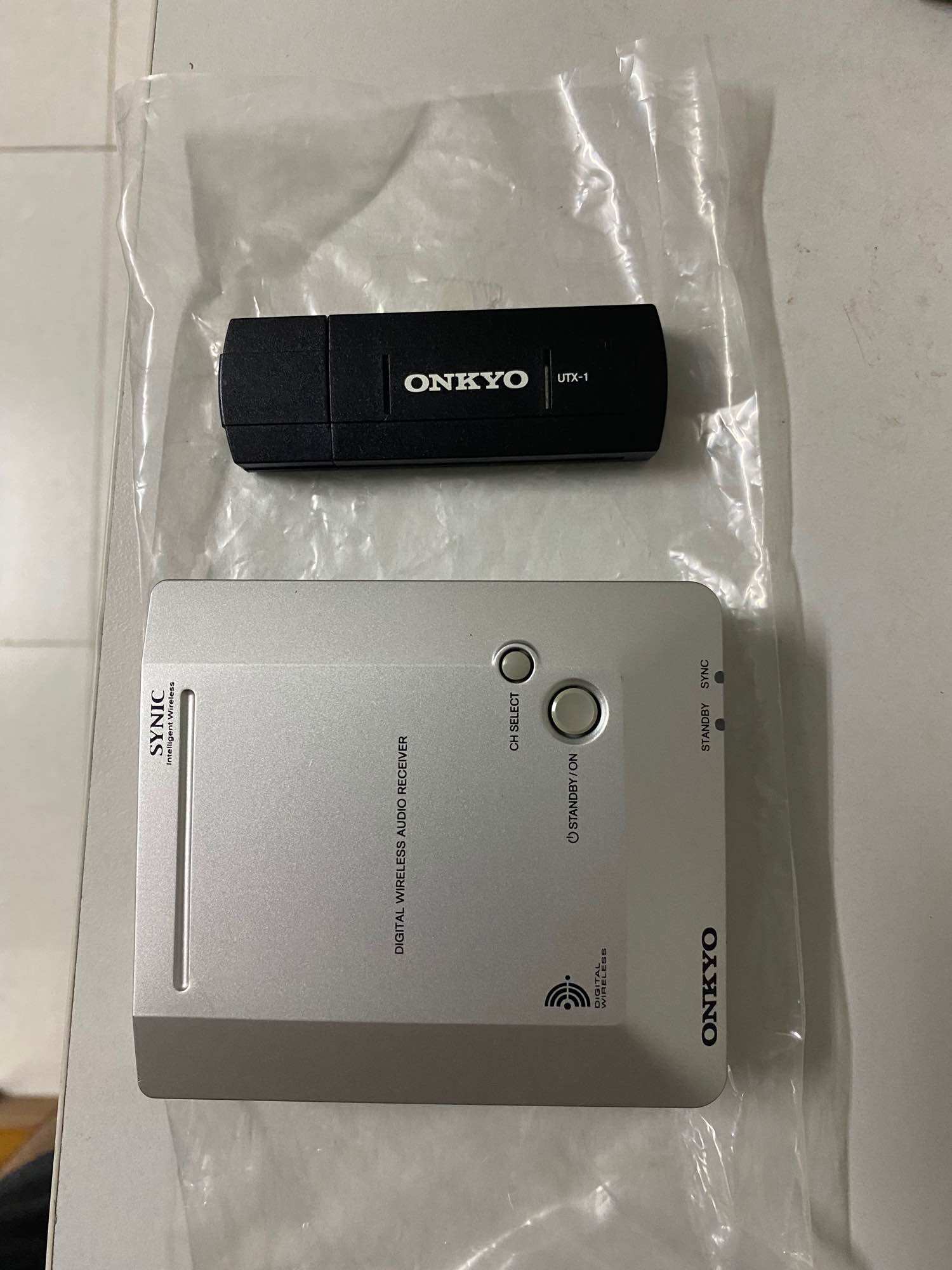 Onkyo UWL -1 Card âm thanh không dây