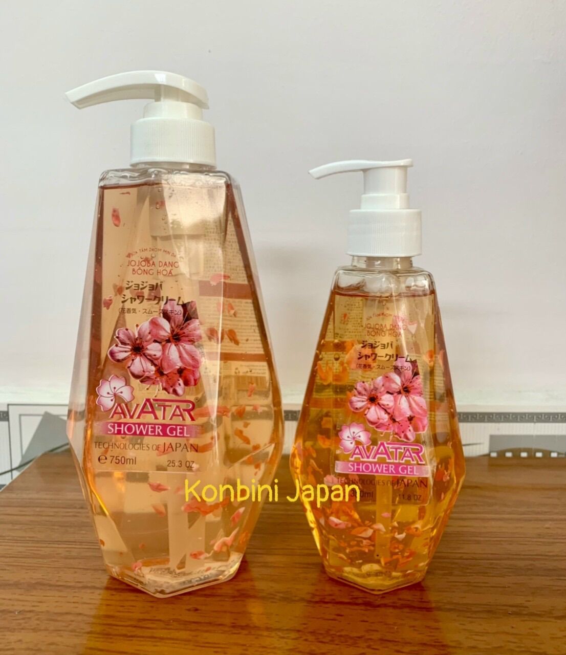Sữa tắm thơm mịn jojoba cánh hoa 750ml