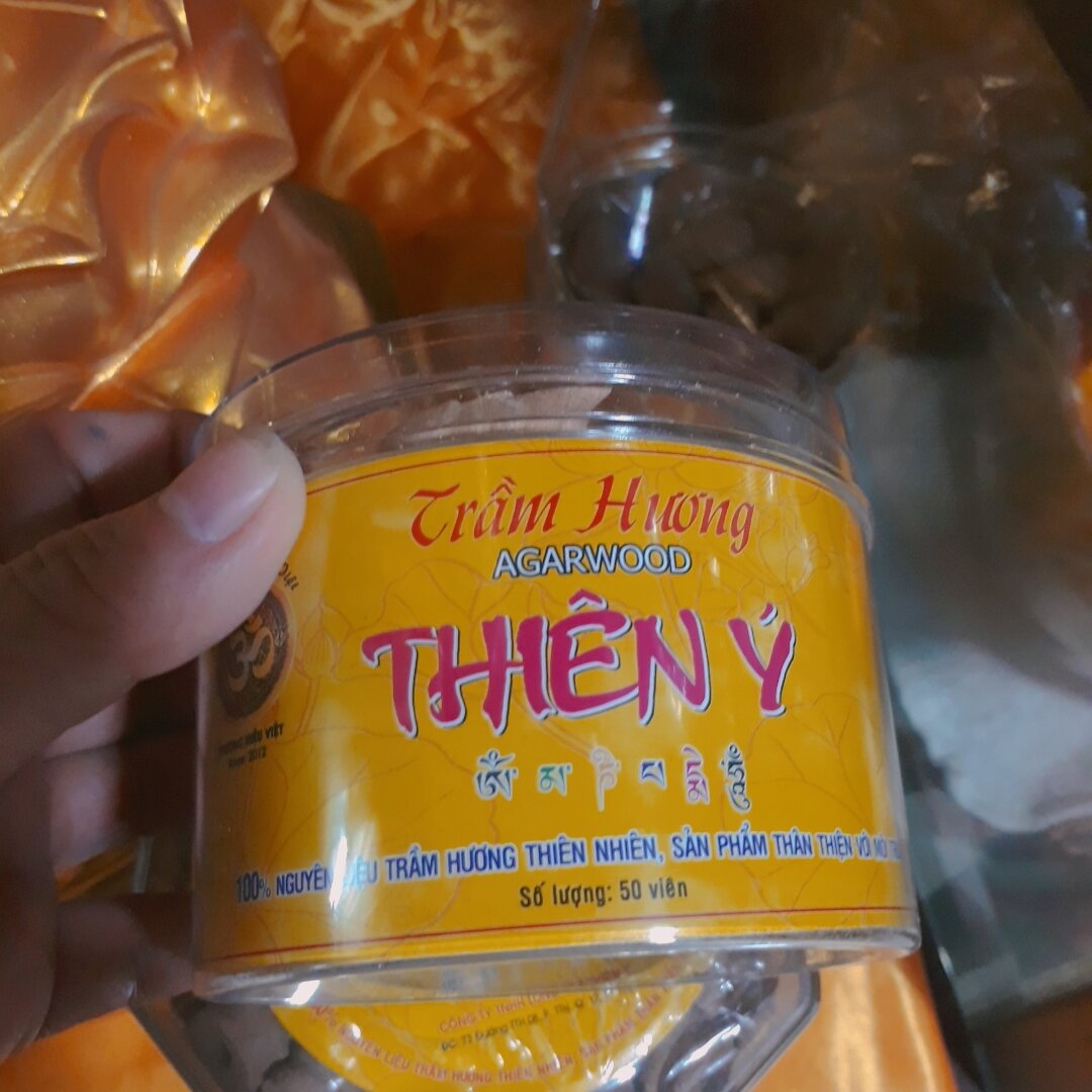 Trầm khói sen vàng thiên y_50 viên-khoi tram chay thanh dong khong bay len cao