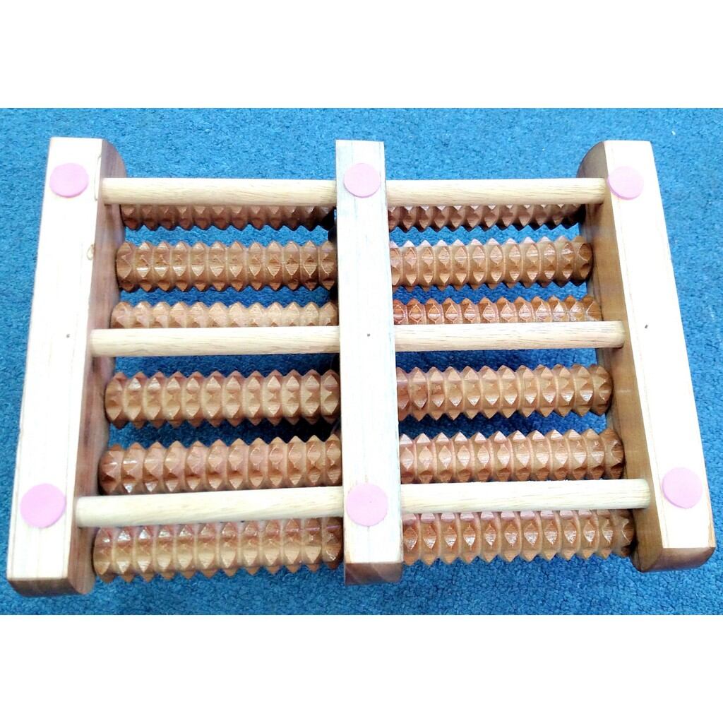 Bàn lăn massage chân bằng gỗ 5x6 tốt