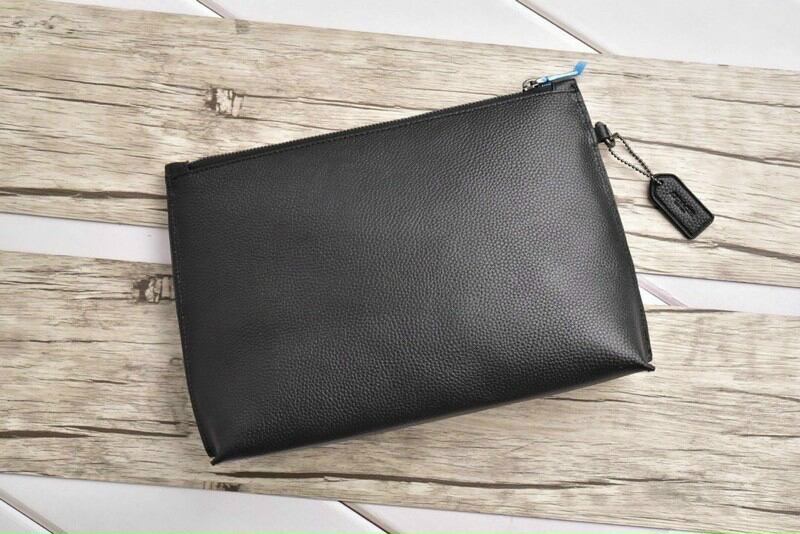 Clutch c0ach da thật sang trọng
