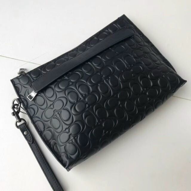 Clutch Coach cho nam siêu đẹp, lòng khá rộng có móc tay tiện dụng