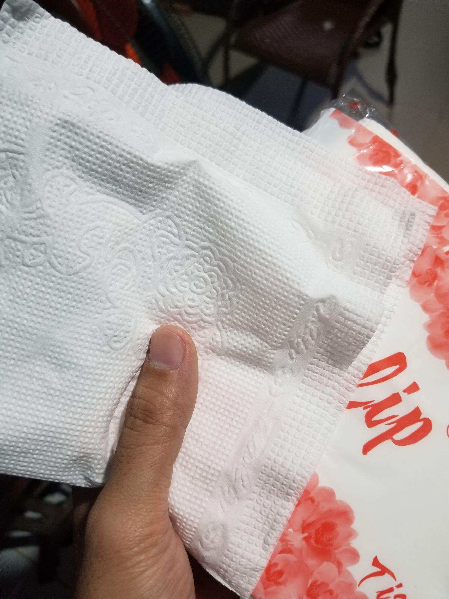 Khăn giấy ăn vuông Tulip