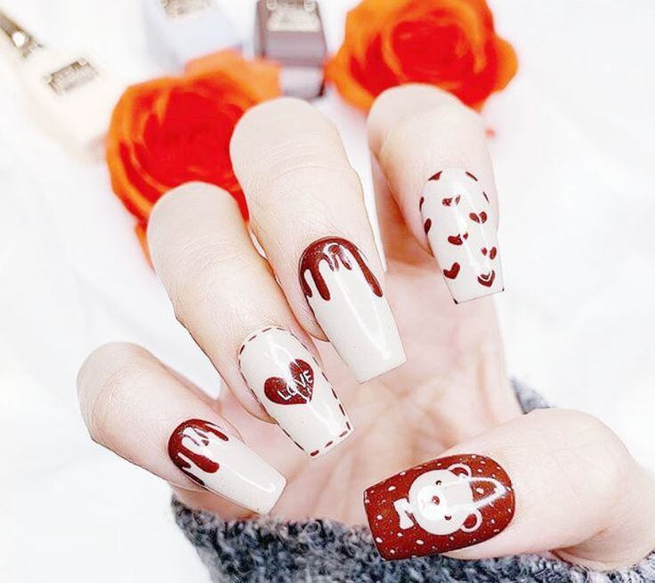 Móng úp thiết kế hoạ tiết gấu xinh..😍 tặng kèm dũa,keomini...