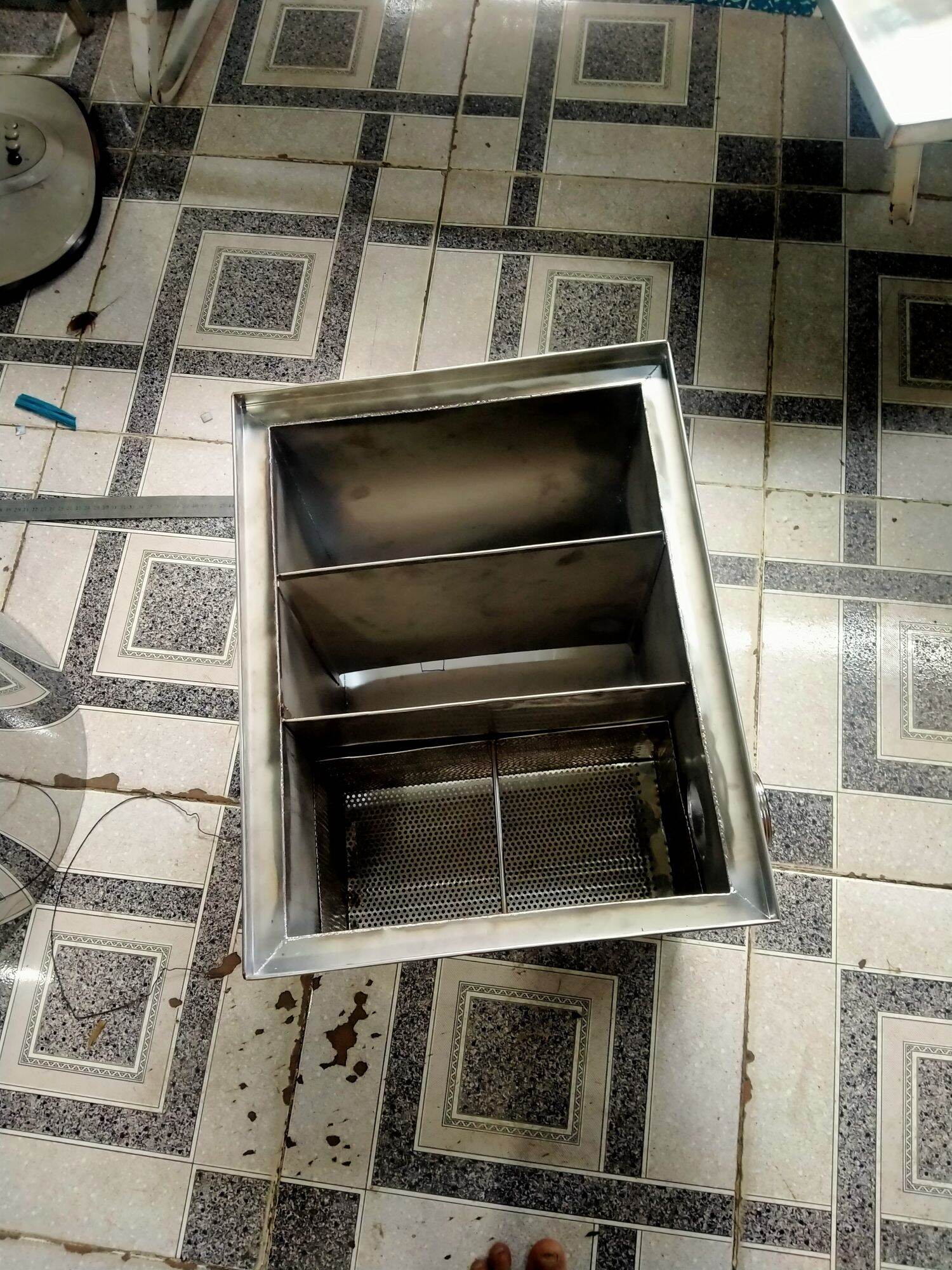 bể tách mỡ Inox cao cấp