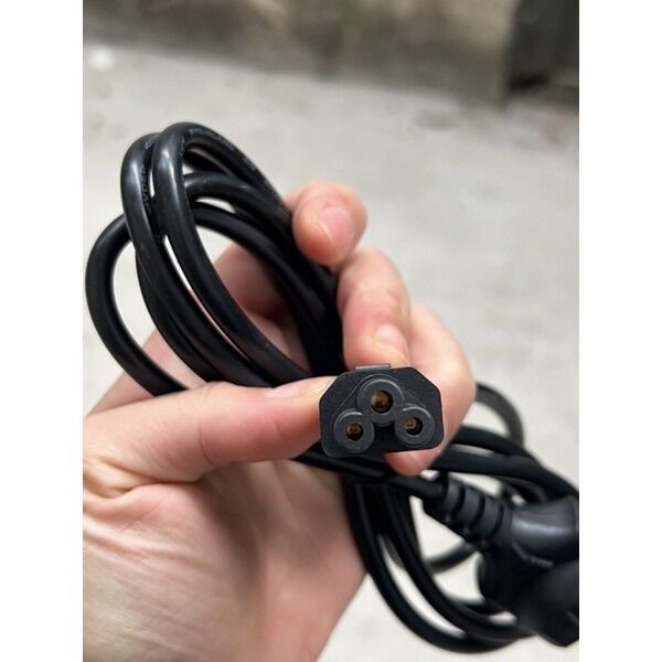 Dây cáp nguồn cho máy chiếu sharp , optoma ,Panasonic , sony, toshiba