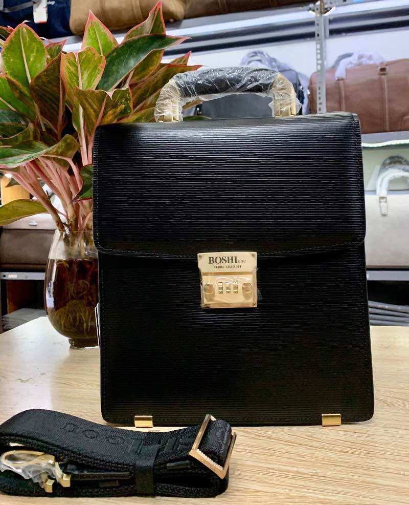 Cặp da đứng khóa số san leather 68008