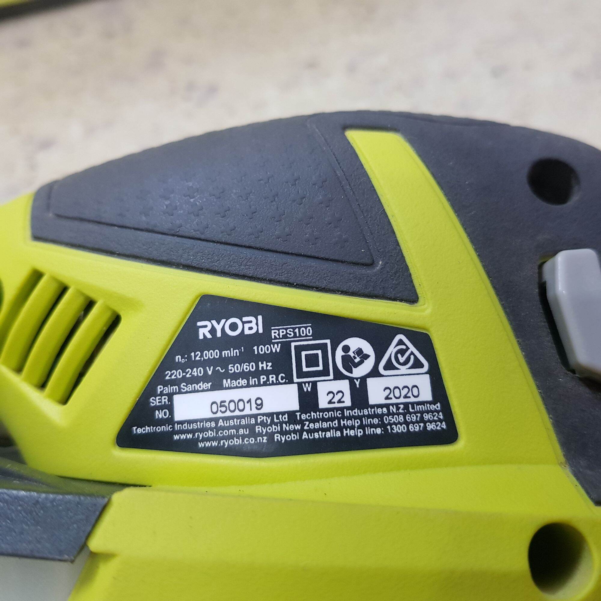 Máy chà nhám rung RYOBI nhập Úc RPS-100