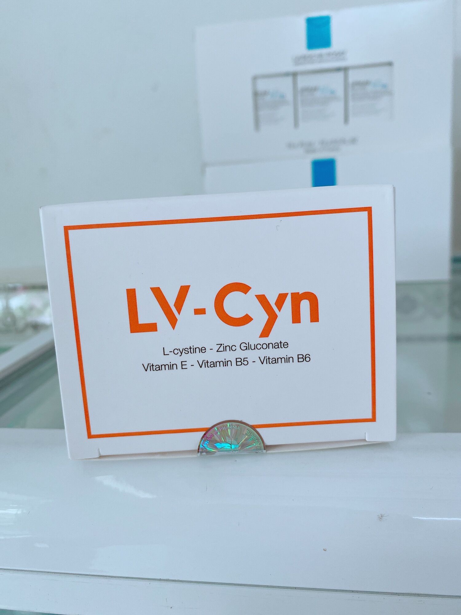 Viên uống LV - CYN hỗ trợ làm đẹp DA - MÓNG - TÓC (Hộp 60 viên)