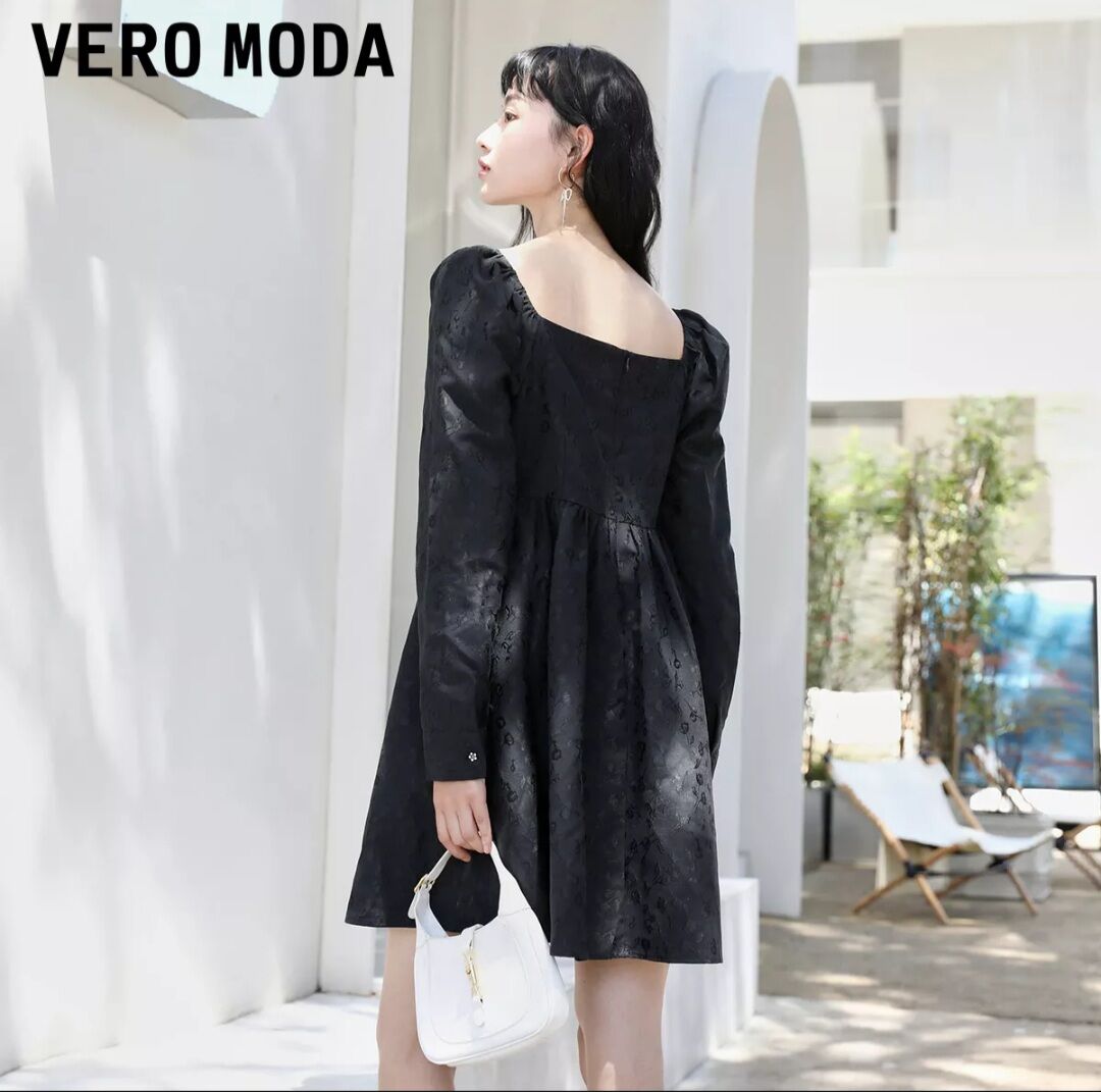 [SIZE M] Vero Moda Đầm gấm tay phồng cổ vuông đính đá