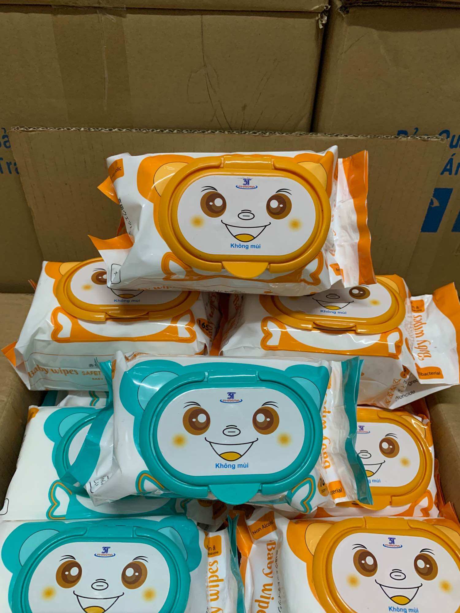 Combo 30 gói khăn ướt baby không mùi khổ lớn- tặng 30 cái khẩu trang em bé