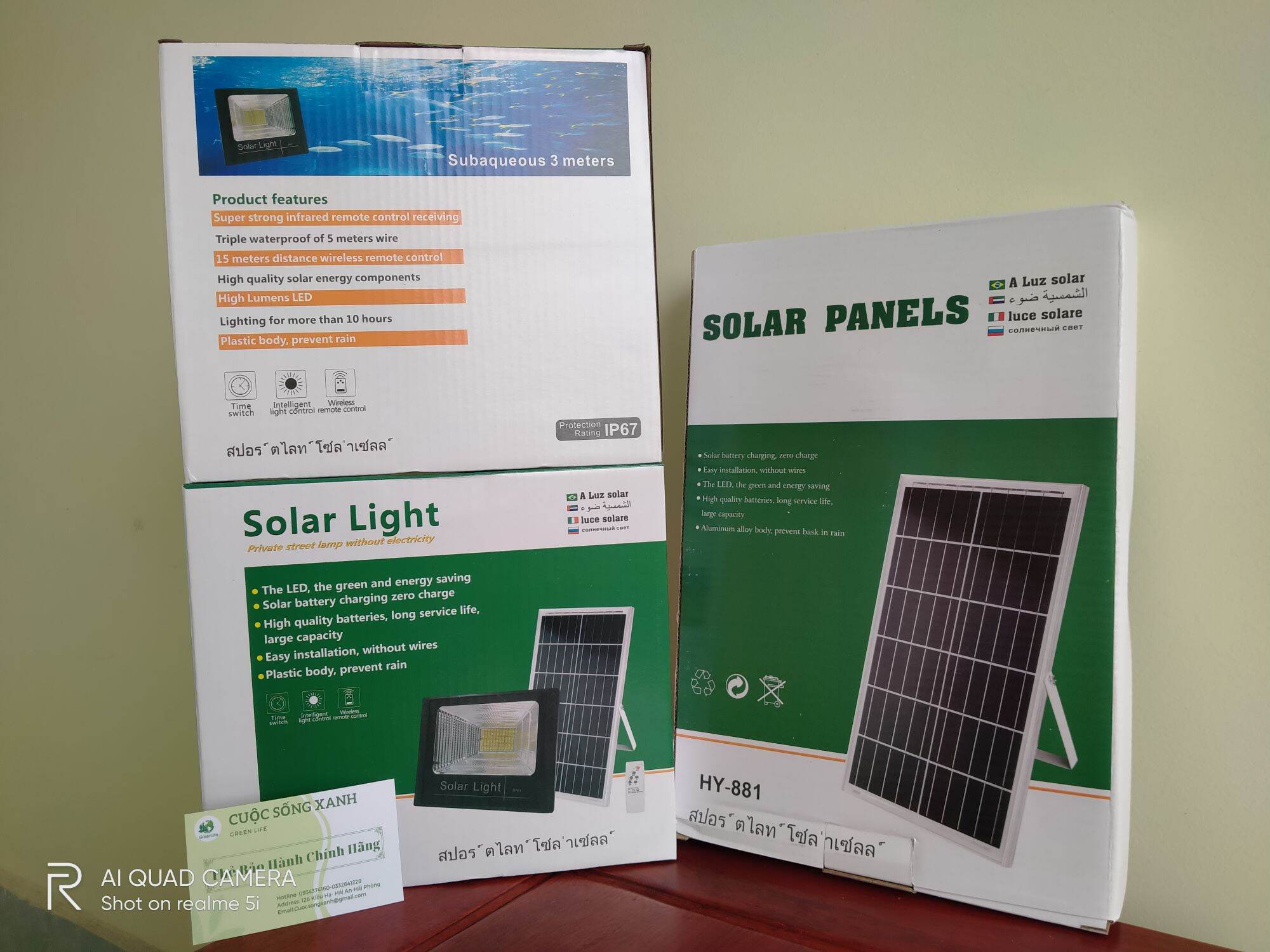 Đèn năng lượng mặt trời Solar 2 bóng 200w