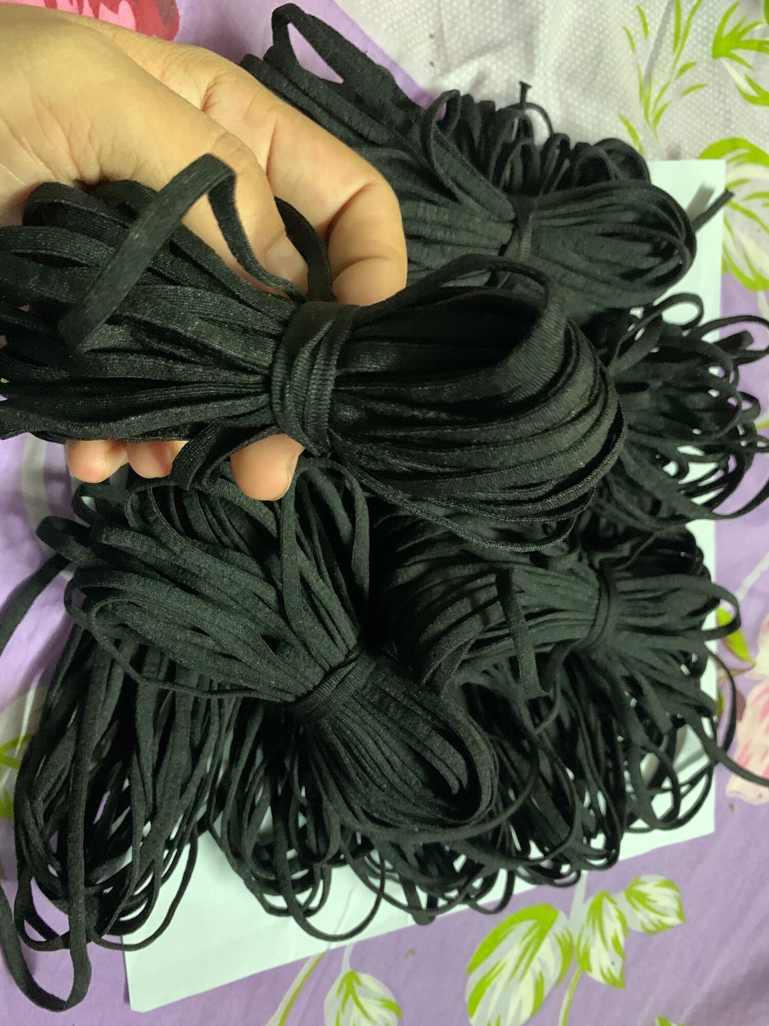 Bó 10m chun xốp đen làm dây đeo khẩu trang (noon fashion)