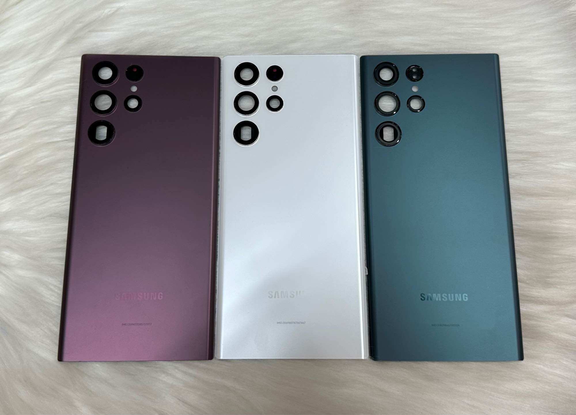 Nắp lưng samsung s22 ultra 5g zin bóc máy có xước nhẹ