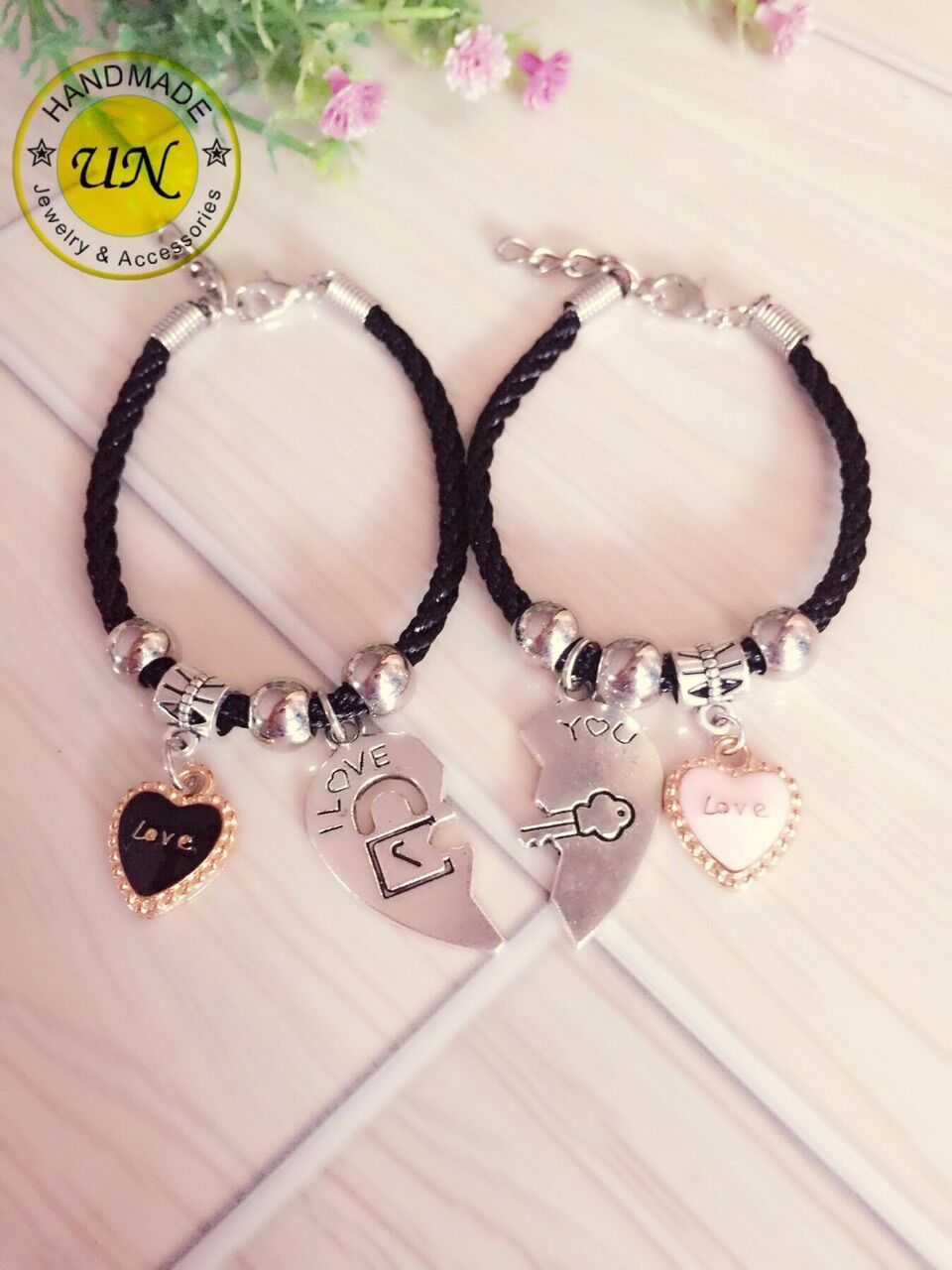 Vòng tay cặp đôi trái tim , đa dạng mẫu mã, chất lượng đảm bảo và cam kết hàng đúng mô tả