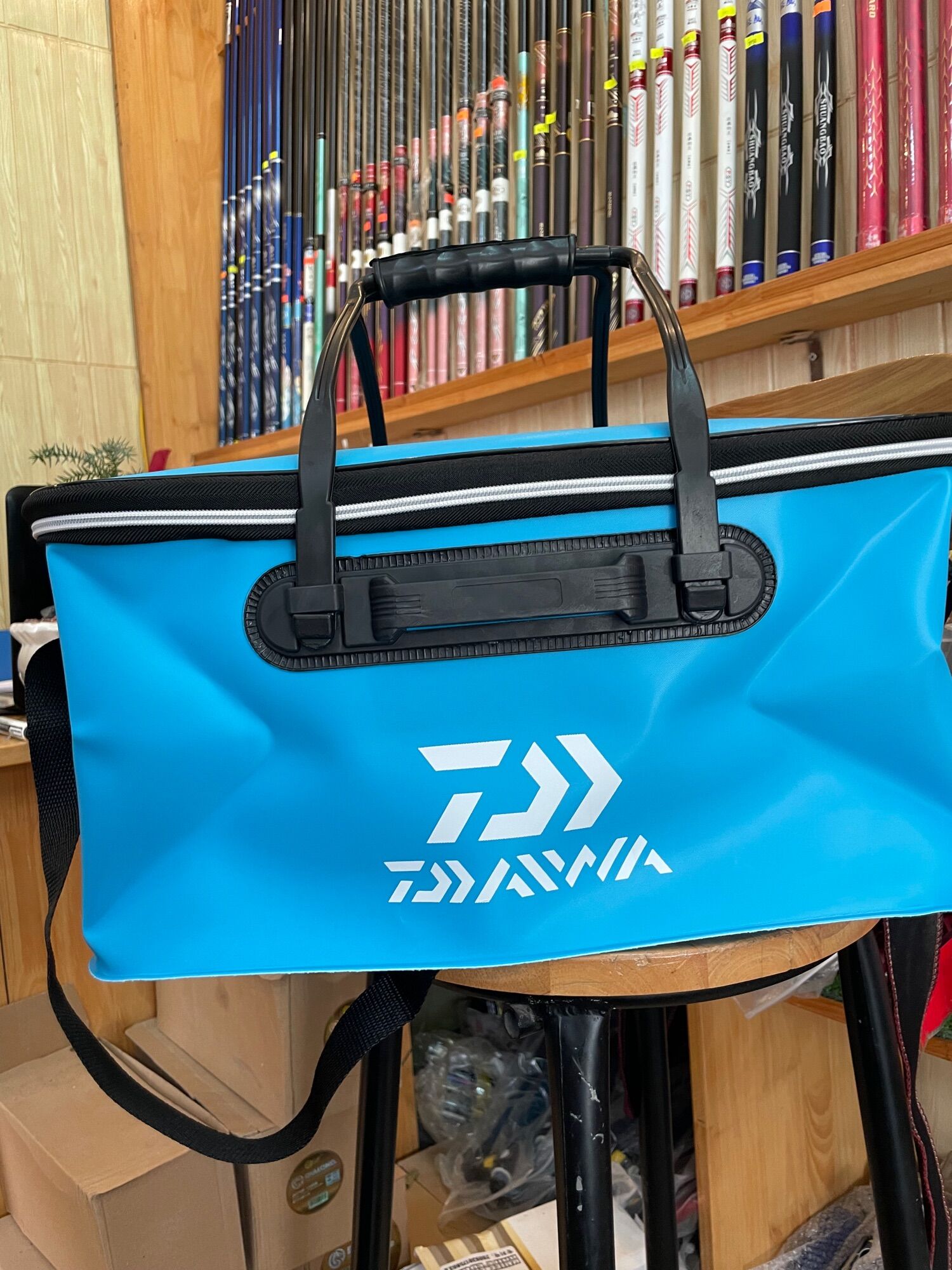 Thùng Đựng Cá Cao Su Daiwa 45Cm