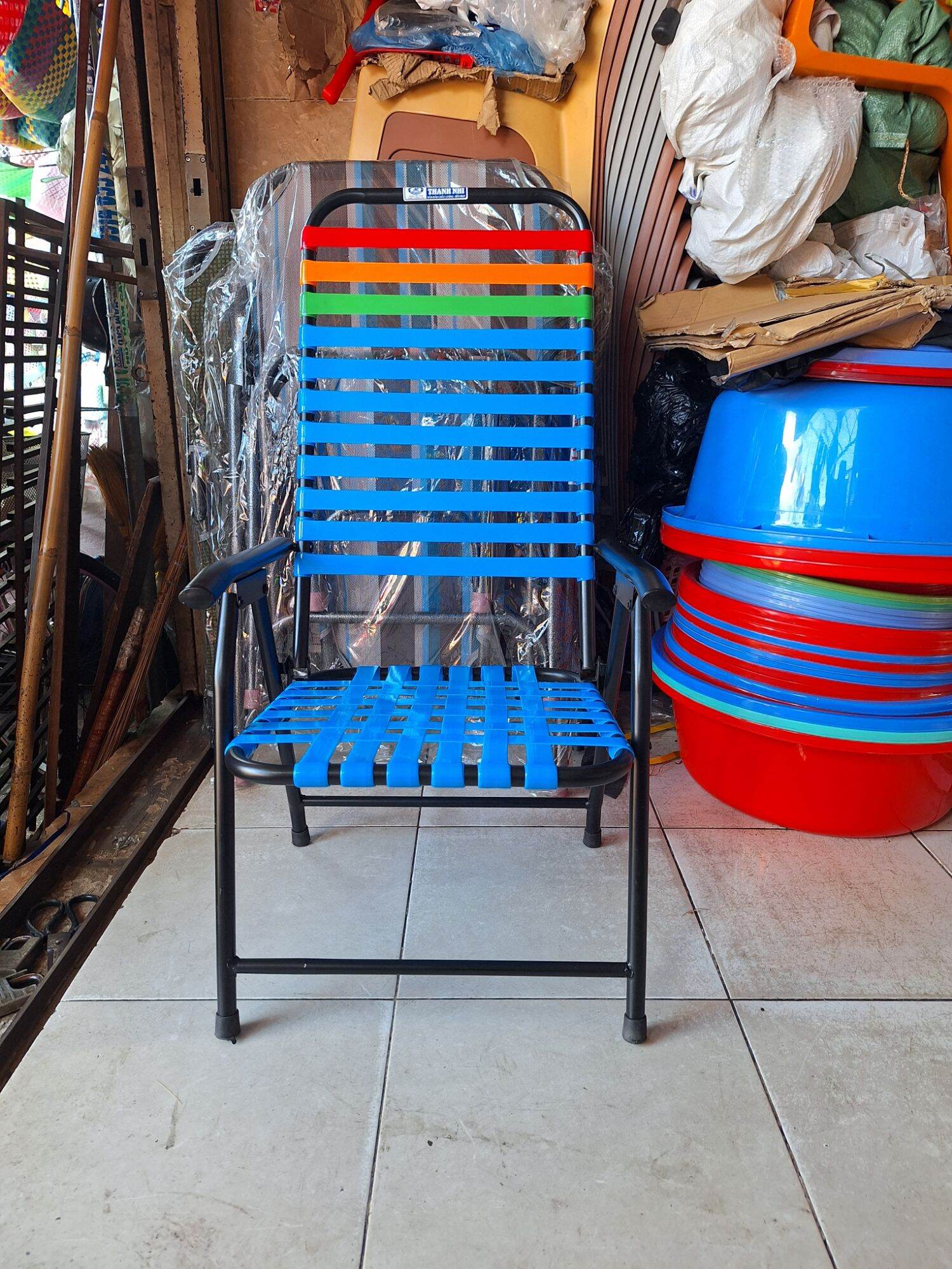 GHẾ CAFE XẾP  DÂY NHỰA