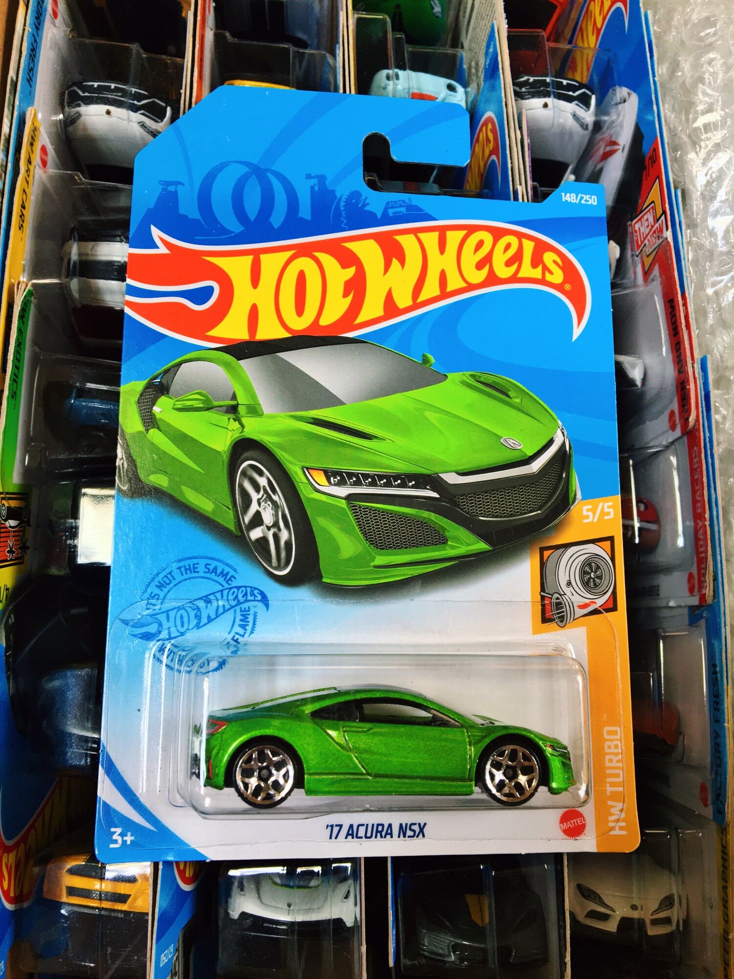 Xe mô hình hot wheels tỉ lệ 1:64 "17 acura nsx"