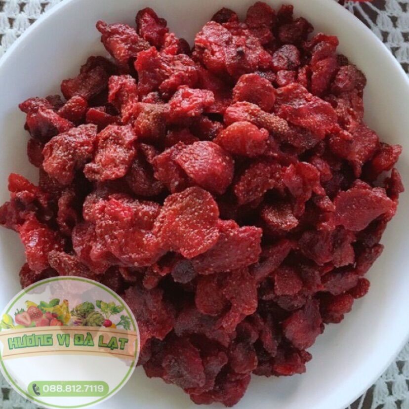 500G Dâu tây sấy dẻo đặc sản Đà Lạt