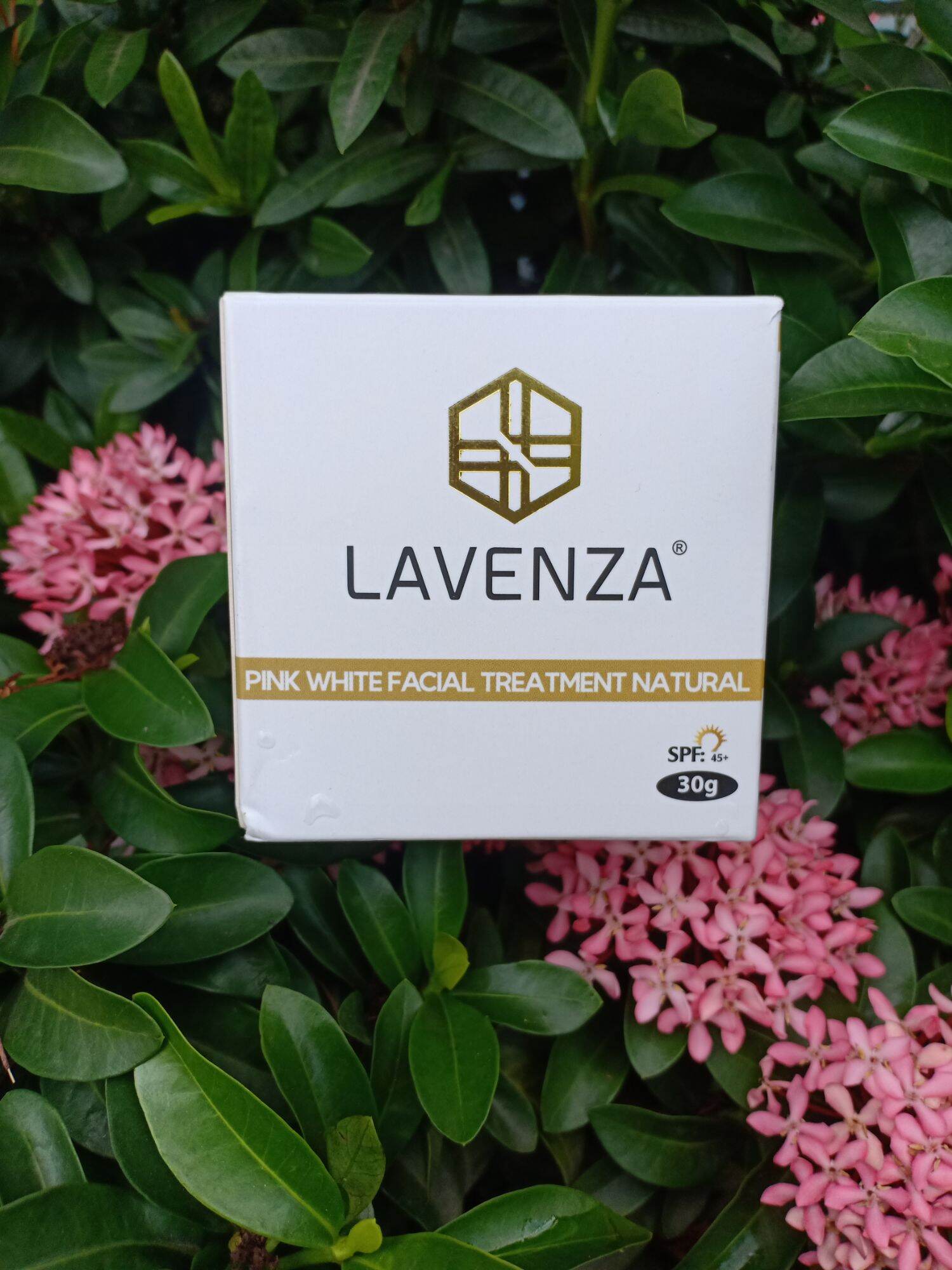 Kem dưỡng trắng da mặt lavenza
