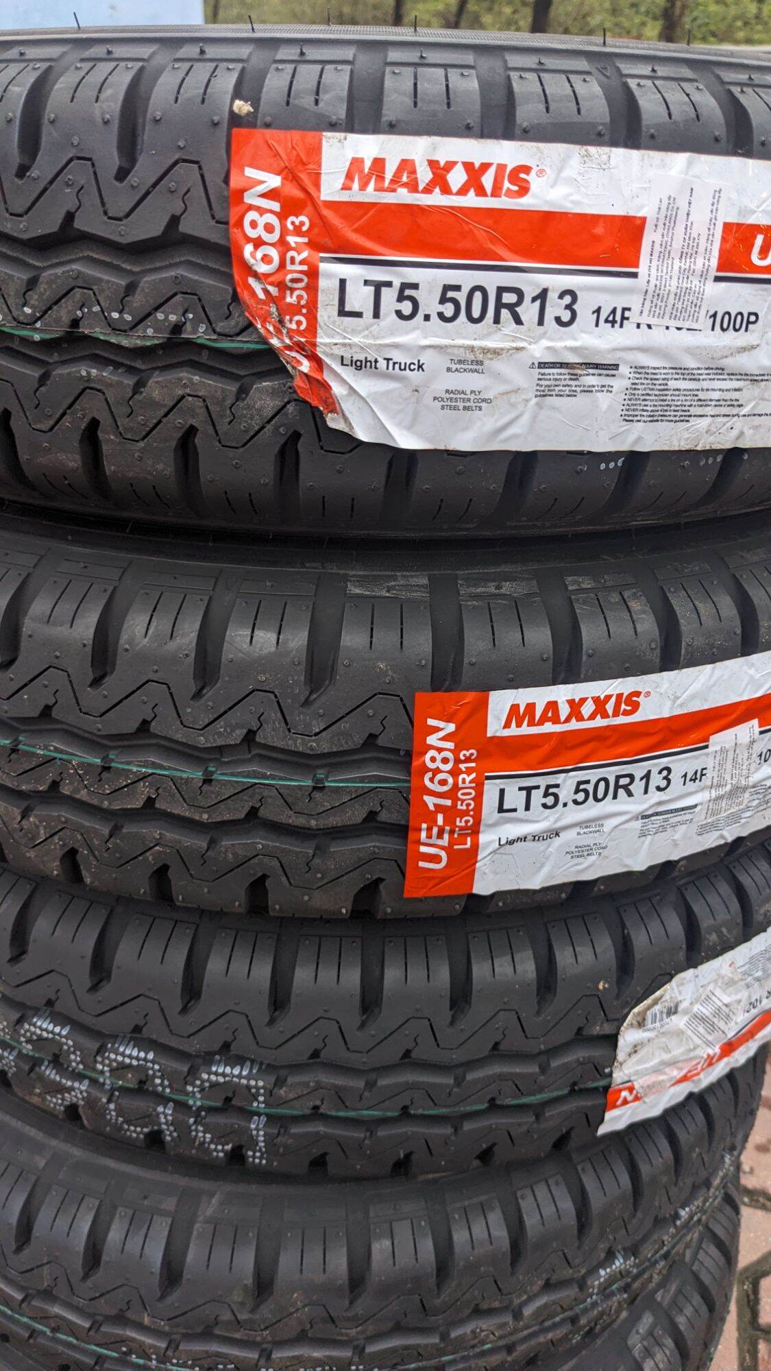 550R13 Maxxis UE168 14Pr