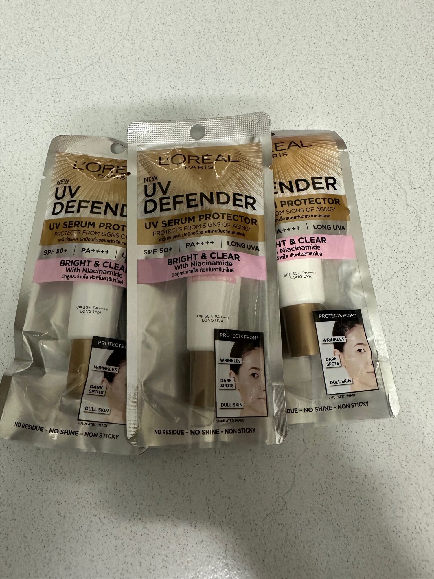 [HCM]3 tuýp Kem chống nắng dưỡng da trắng sáng tức thì LOréal UV Perfect Instant White SPF50 PA ++++