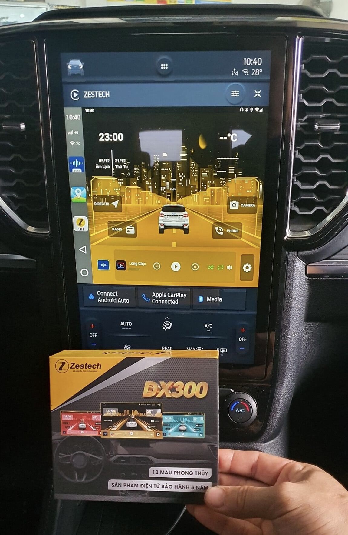 Bộ android box zestech dx300 cho ô tô - bản mới nhất 2023 tặng camera hành trình