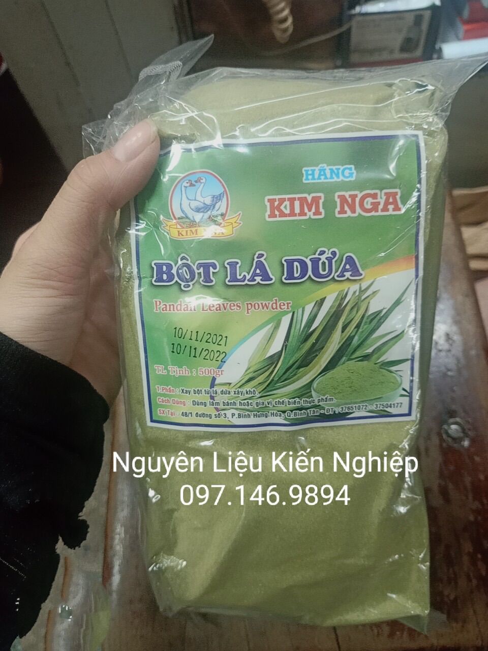 Bột lá dứa hiệu kim nga gói 500gram