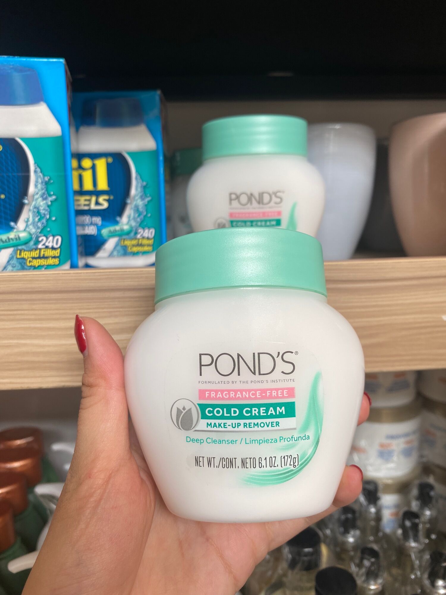 Kem lạnh tẩy trang pond’s 172gr