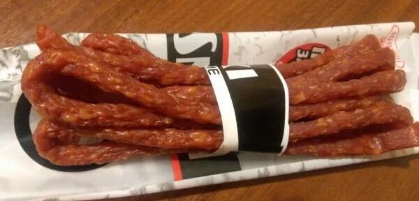 Salami que Snesix của Nga/100g