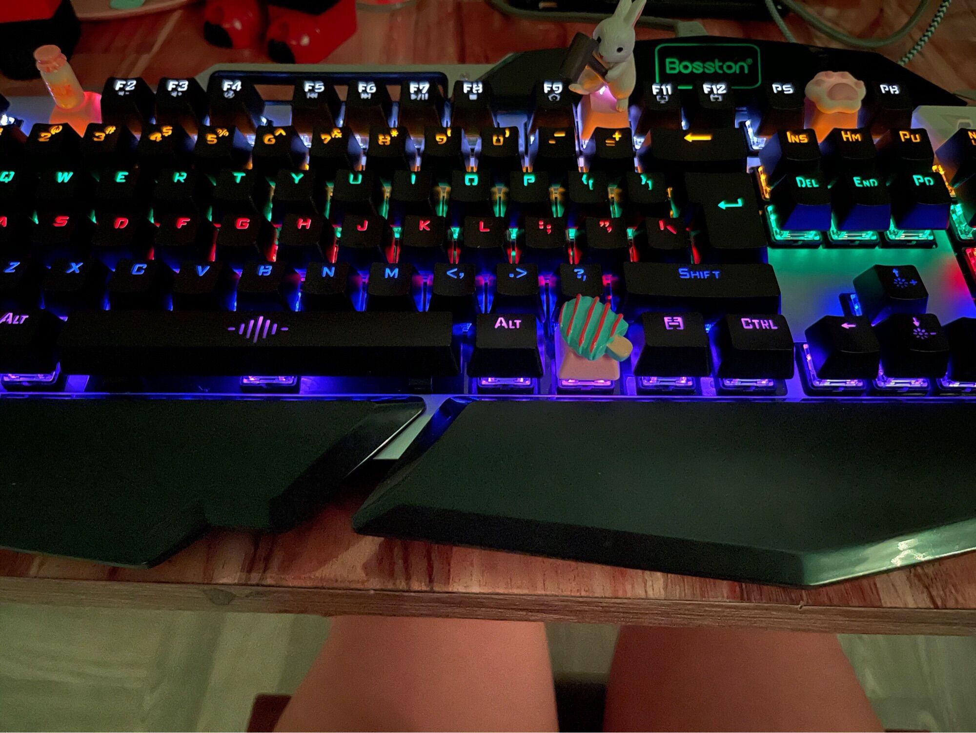 Keycap thỏ con xin xắn