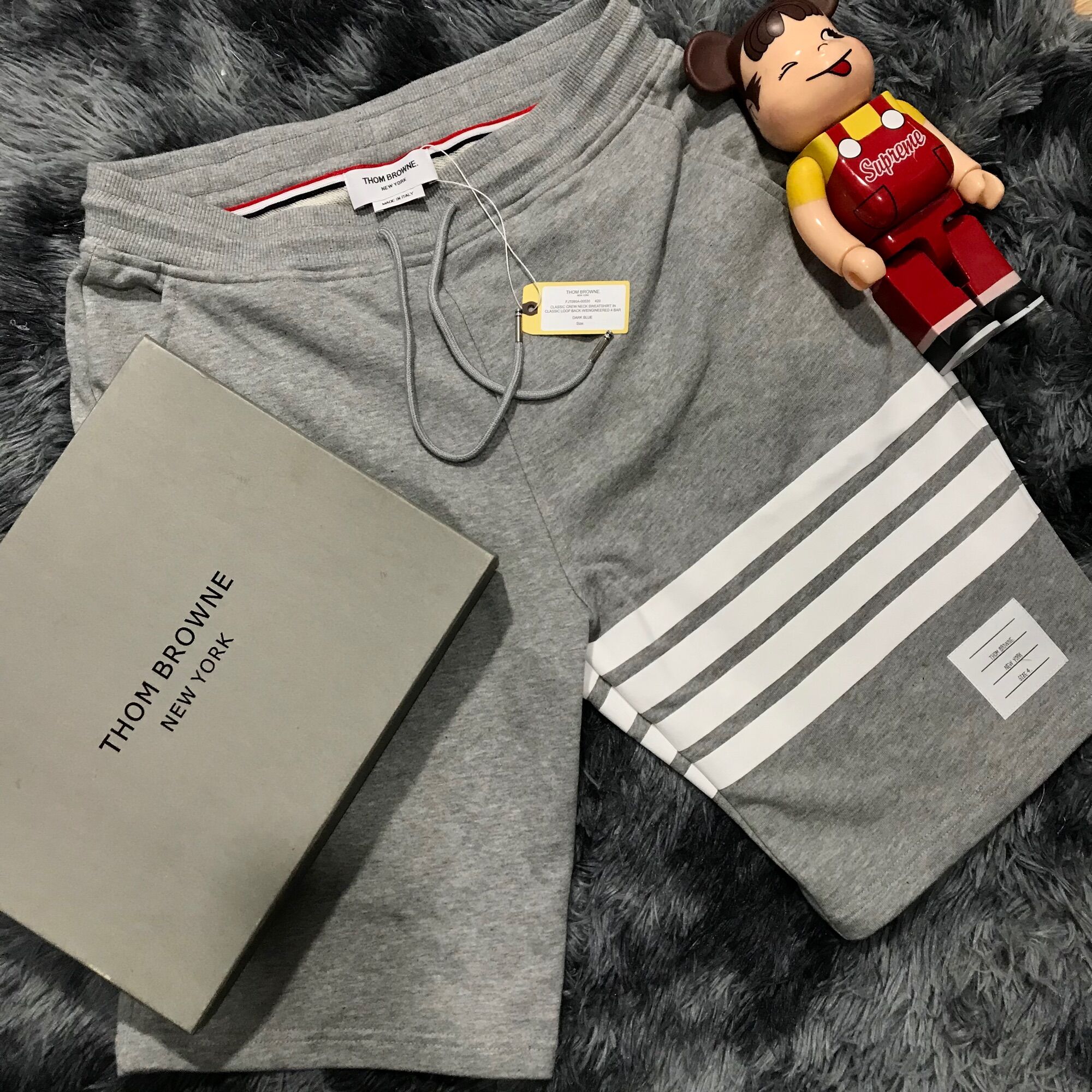 Quần short Thom Brow xám cao cấp