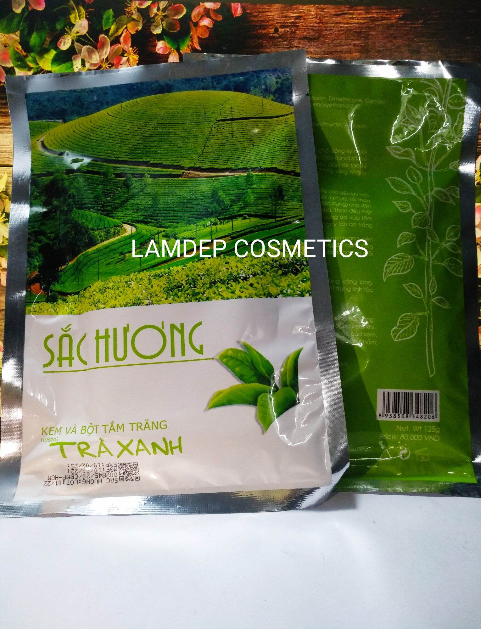 Kem tắm trắng sắc hương trà xanh
