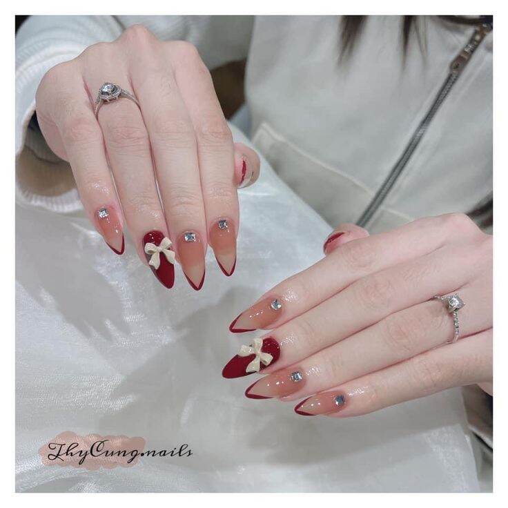 NailBox Móng Úp Đính xinh