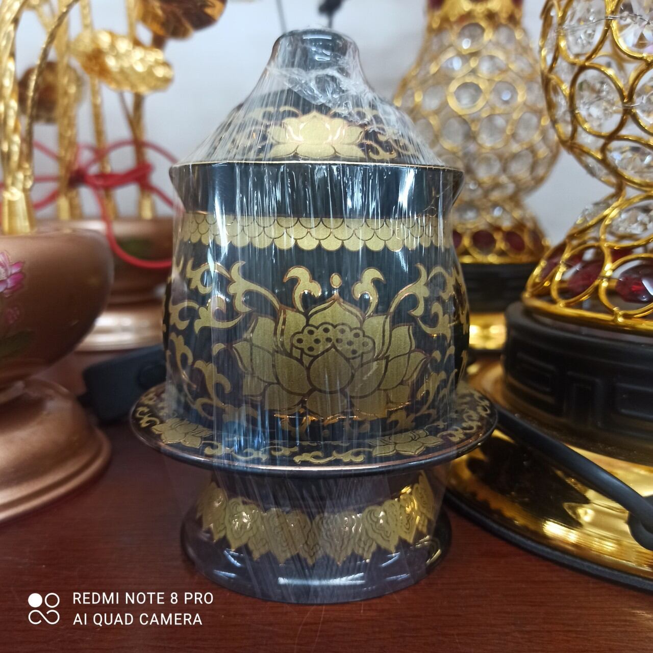 Chum đựng muối gạo sen đen thờ cúng