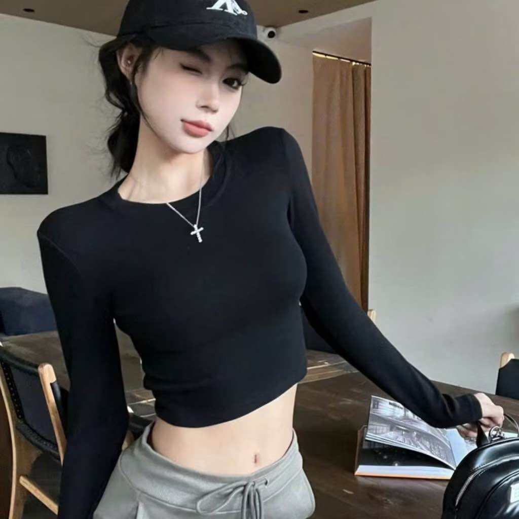 Áo croptop tay dài ôm nữ đen trắng thun gân Mini áo thun crt body