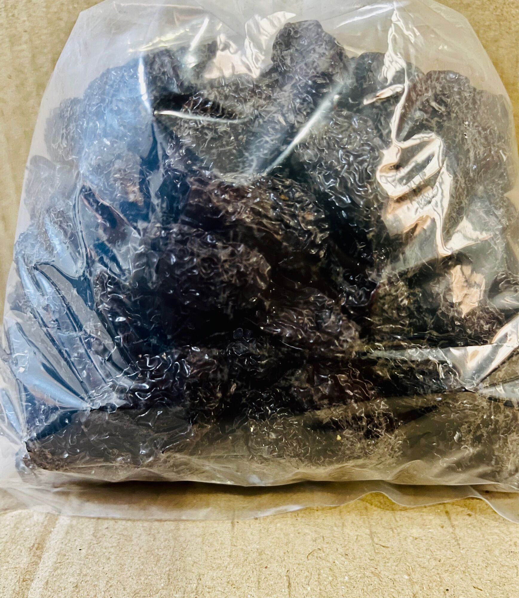 Táo tàu đen túi (500g)
