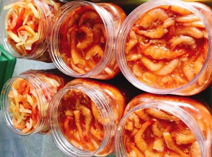 Mắm tôm đất chua đặc sản Cà Mau nhiều tôm