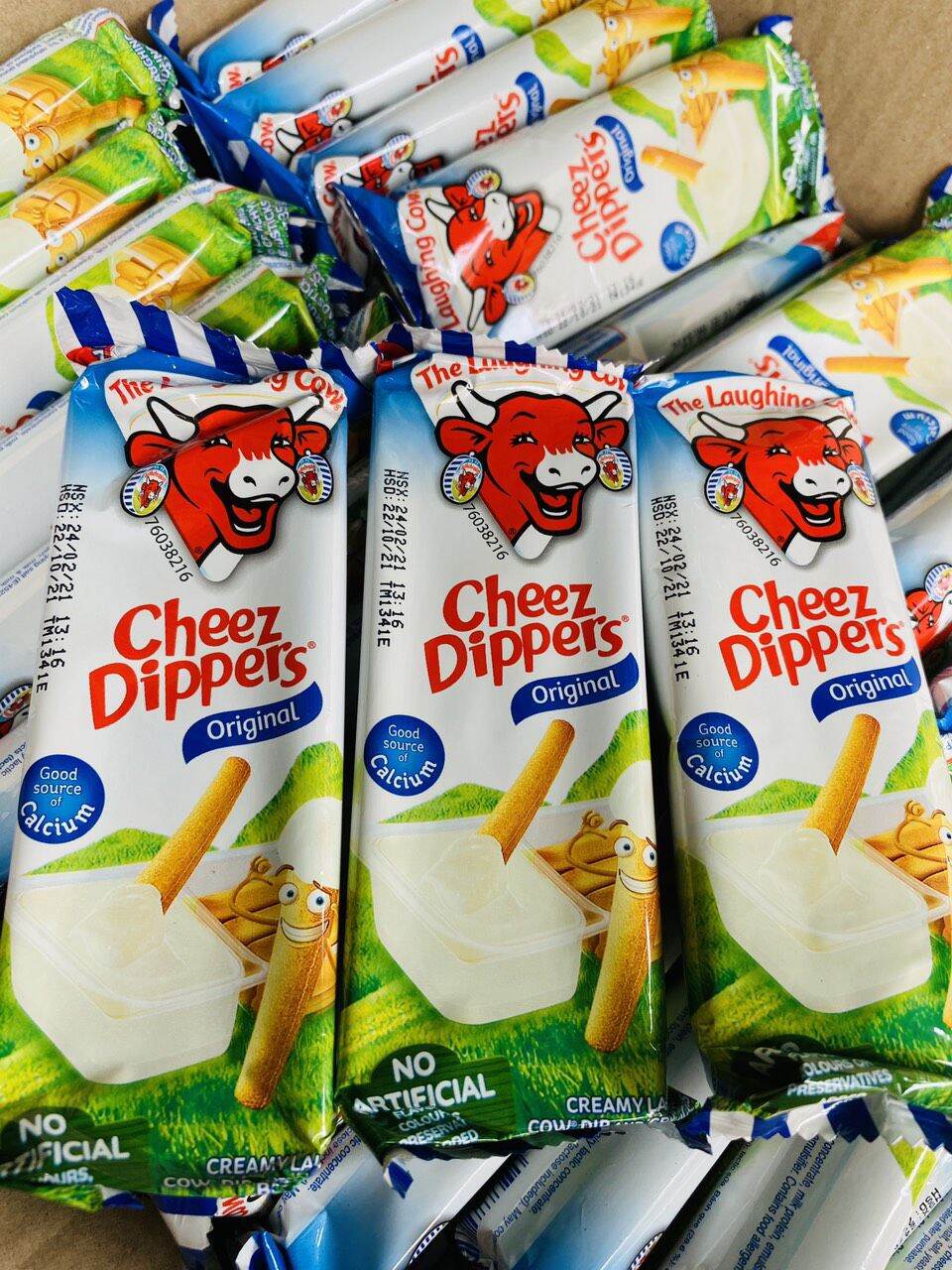Bánh quế chấm phô mai con bò cười nhập khẩu pháp
