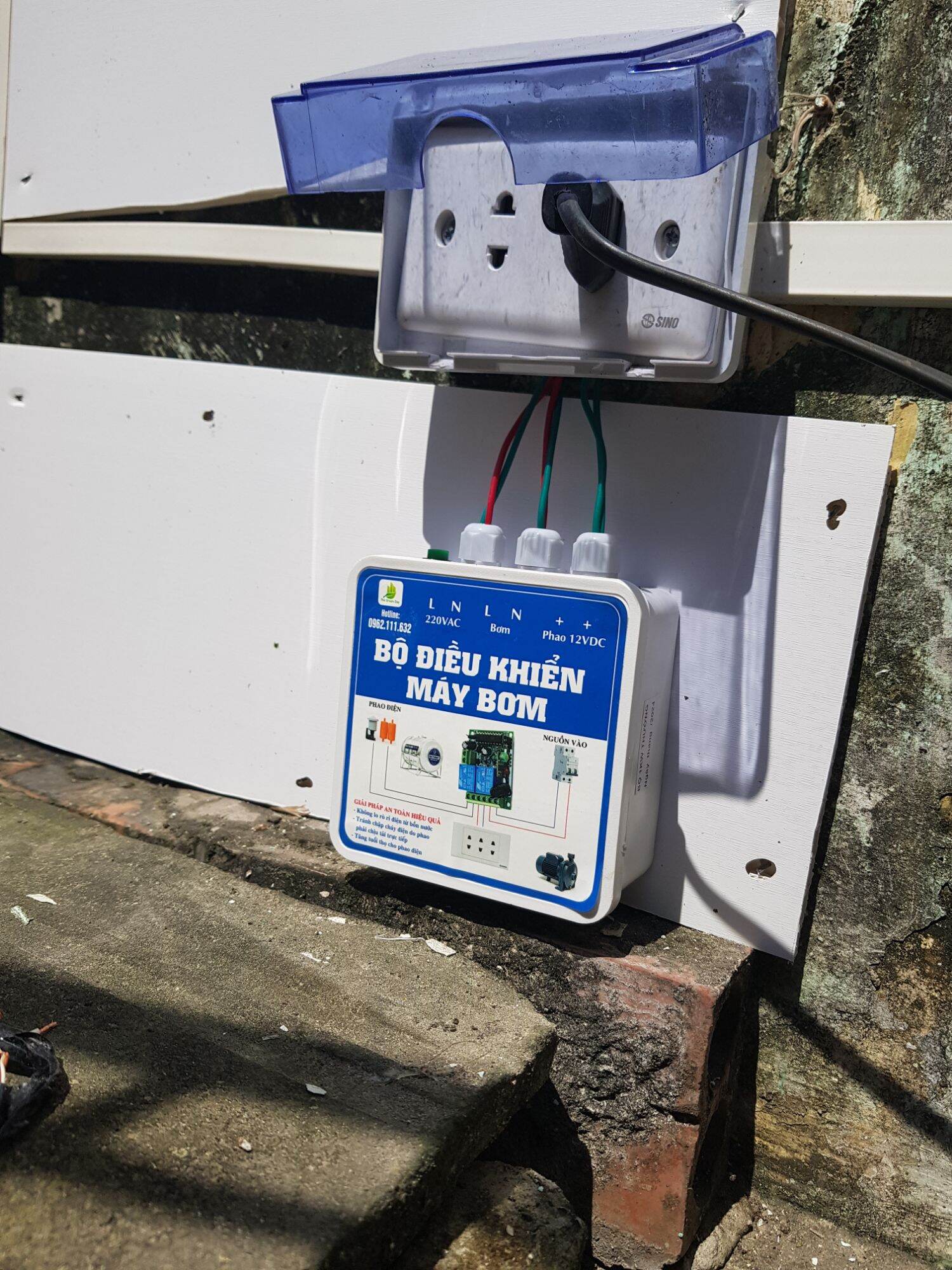 Bộ điều khiển máy bơm nước gia đình [CHỐNG GIẬT]: cấp điện 12v lên phao điện