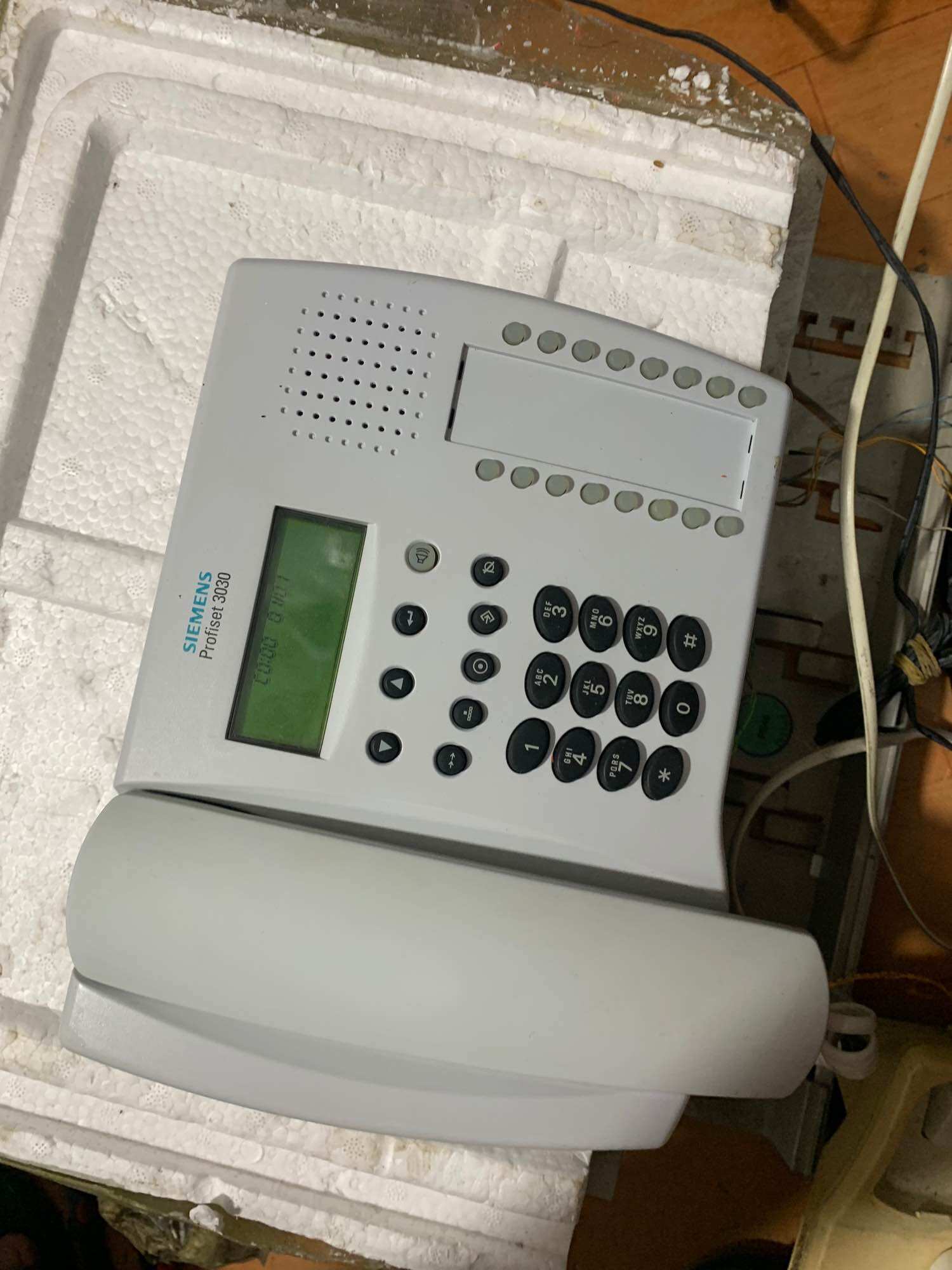 Điện thoại lập trình SIEMENS 3030