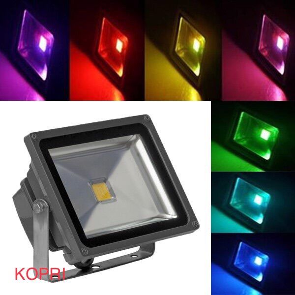 Đèn pha led 20w đủ công suất. đèn pha led 20w chống nước. đèn pha led vỏ đen 20w. đèn pha rọi cây 20w.