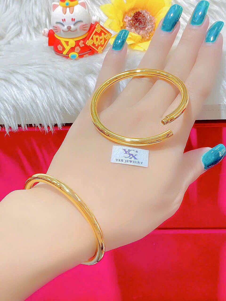 Cặp vòng bọng kiểu trơn mạ vàng 18k mạ vàng 24k