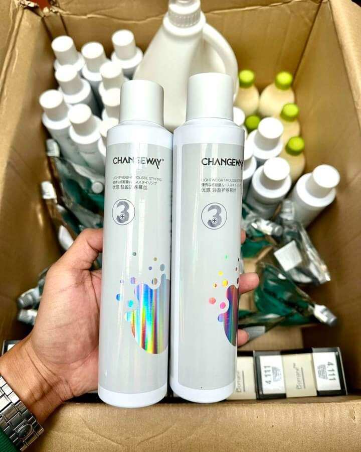 bọt mềm tạo kiểu tóc xoan changeway 380ml