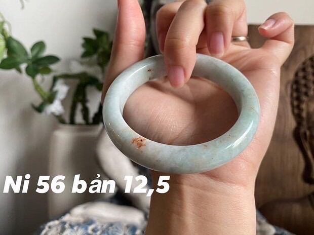 Vòng Cẩm thạch Jadeite Myanmar type A