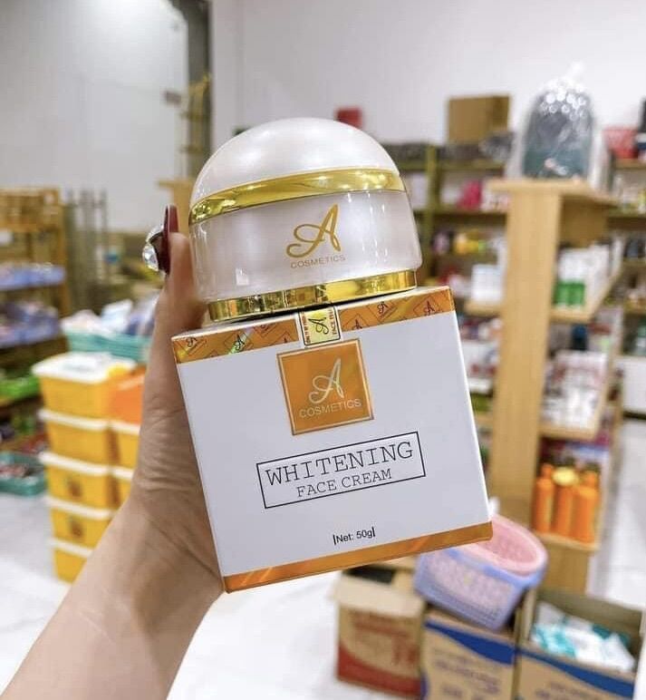 Kem face pháp trắng da