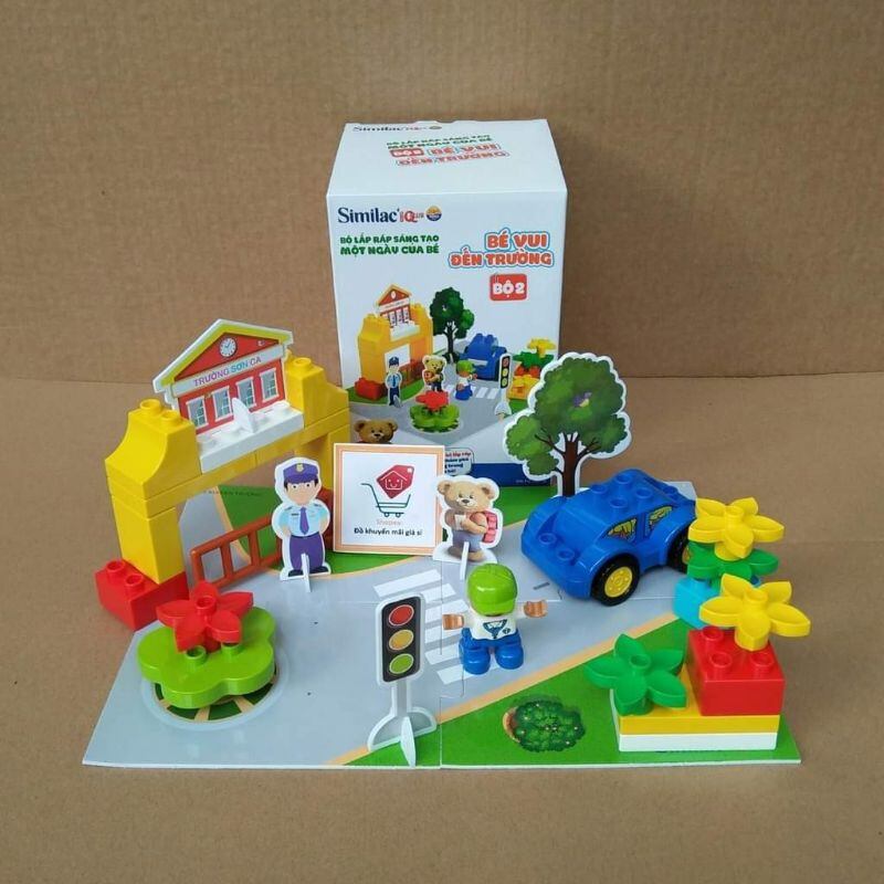 bộ đồ chơi lắp ráp quà từ similac ( mẫu ngẩu nhiên)