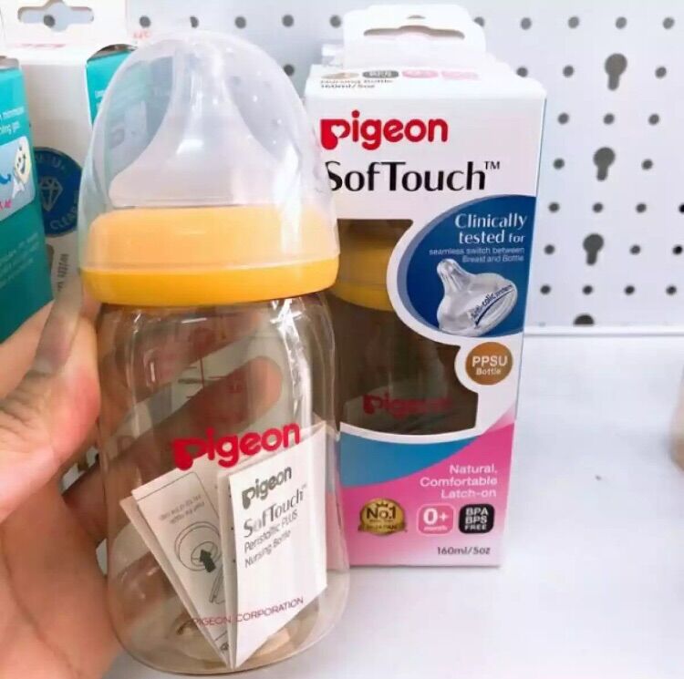 Bình sữa pigeon SofTouch nhập khẩu 160ml/240ml cho bé