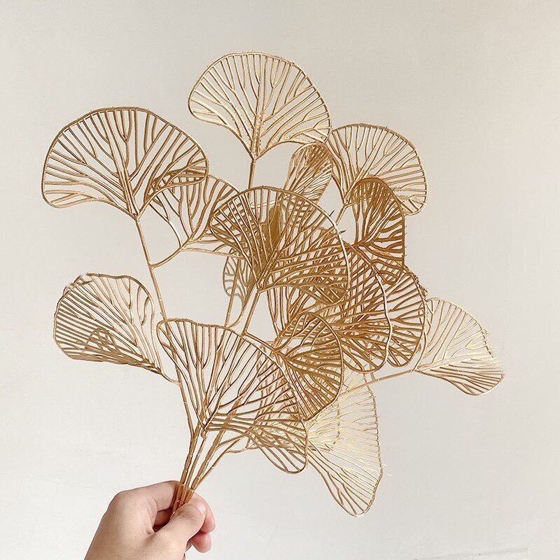 Cành rẻ quạt nhũ đồng